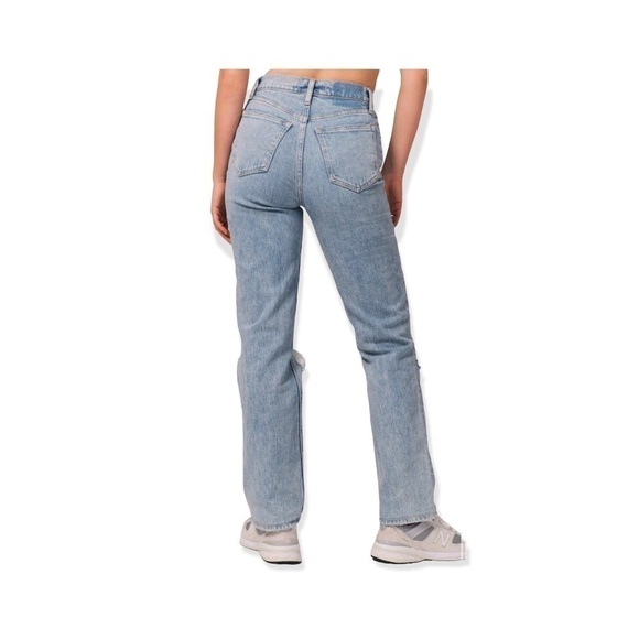 Abercrombie and Fitch Ultra High Rise 90s Straight Jean 18/34 short TikTok - Picture 3 of 16